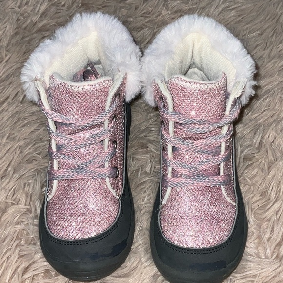 OshKosh B'gosh Other - OshKosh B'gosh Glittery Pink and Black Boots
